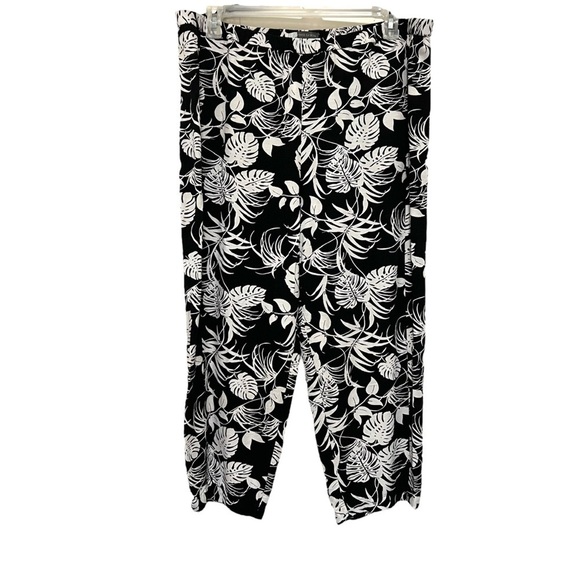 Vince Camuto Black & White Tropical Floral Summer Pants - Picture 1 of 4
